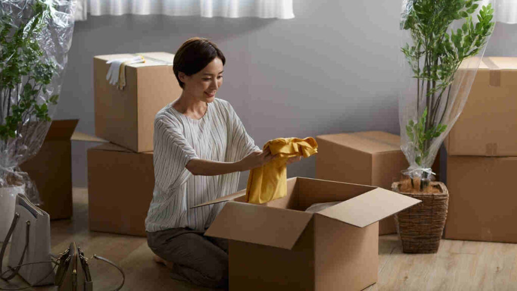 Professional home shifting movers and packers in Dubai handling furniture safely