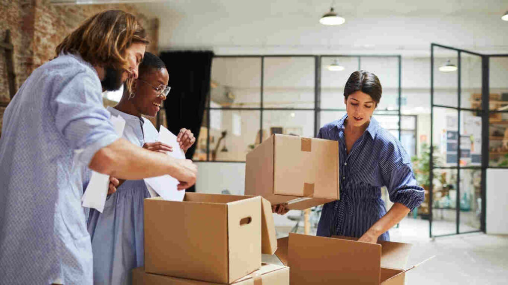 Trusted office relocation experts in Dubai organizing corporate relocation process