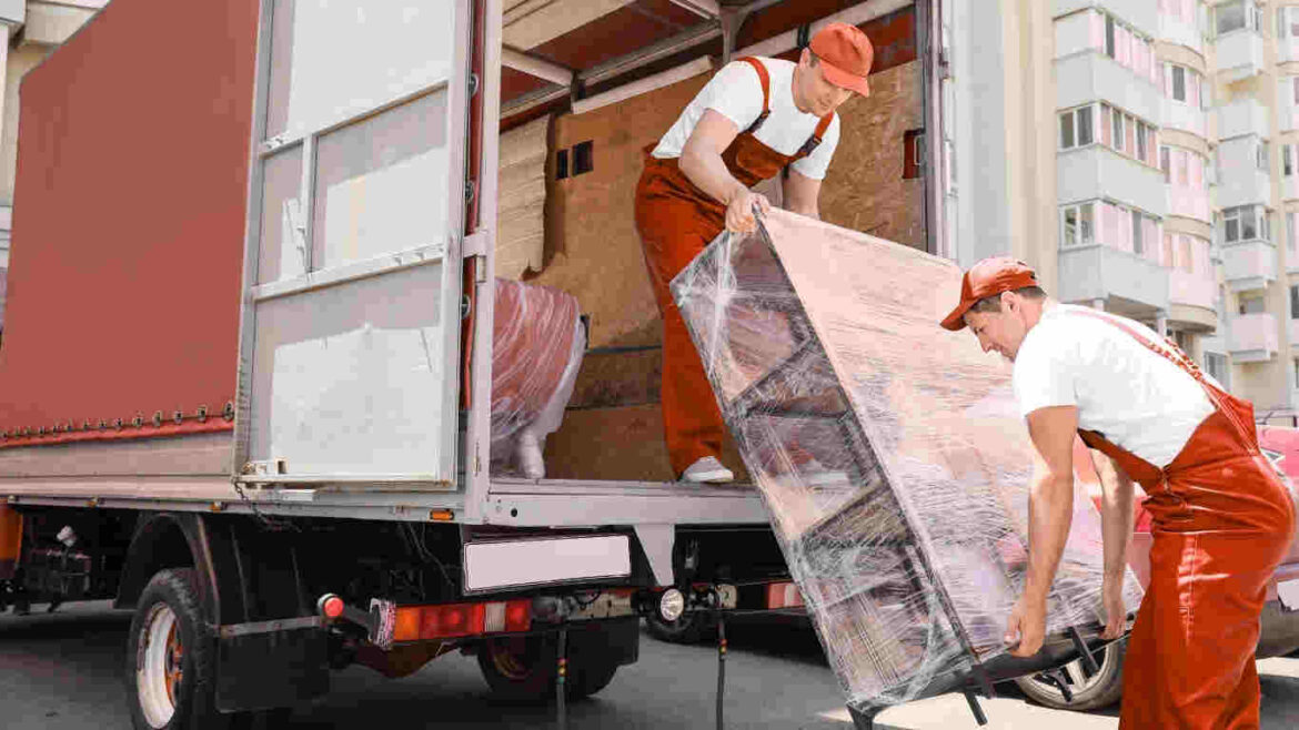 professional furniture shifting service in Dubai